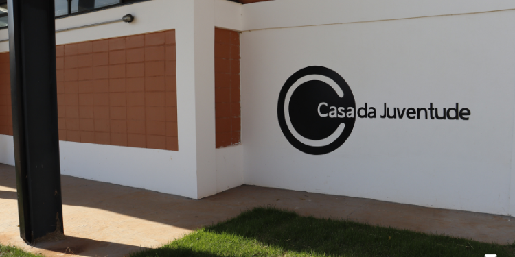 Ilha Solteira abre inscrições para cursos gratuitos de Inteligência Artificial e Elétrica Predial